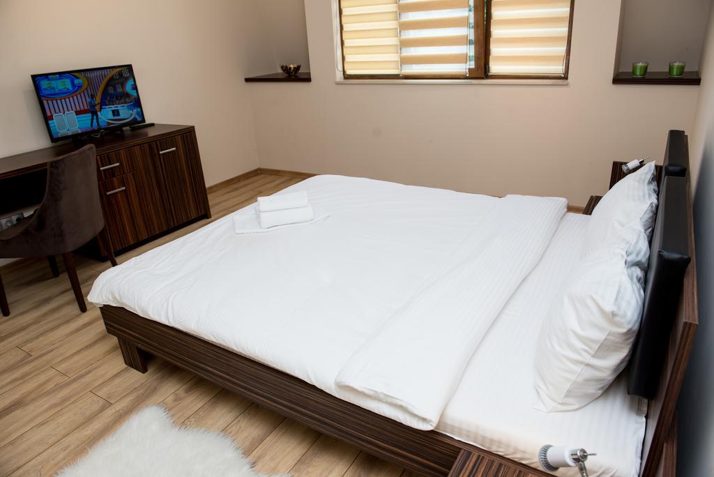 Luxe Stay Targu-Mures Bagian luar foto